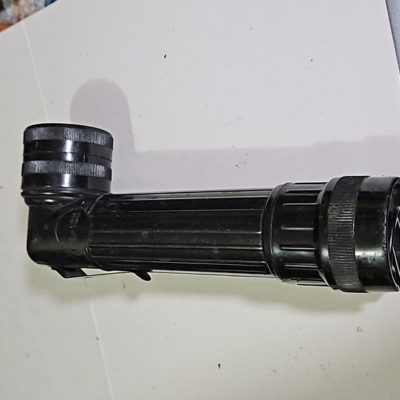 Military Style TL-122 Flashlight - Picture 1 of 12